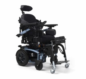 Püstitõstmisfunktsiooniga ratastool Forest 3 S.U.