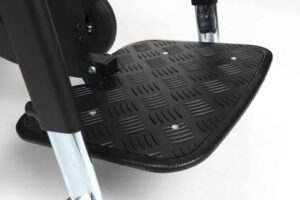 Püstitõstmisfunktsiooniga ratastool Forest 3 S.U.